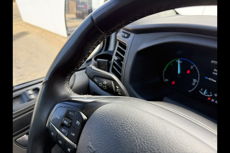Ford Transit Custom 340 1.0 PHEV 120PK Benzine Automaat L1H1 Airco Cruise Control Parkeersensoren Voor- & Achter Stoelverwarming Inbouw