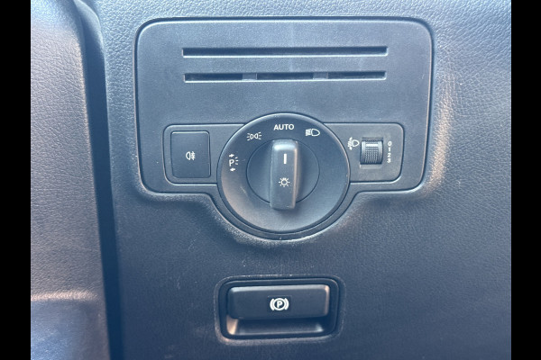 Mercedes-Benz Vito 114 1.9 CDI Automaat L2H1 MBUX Climate Control Carplay Camera Inklapbare Spiegels