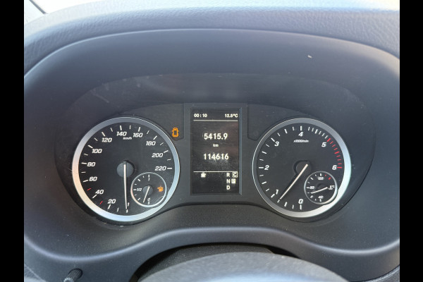 Mercedes-Benz Vito 114 1.9 CDI Automaat L2H1 MBUX Climate Control Carplay Camera Inklapbare Spiegels
