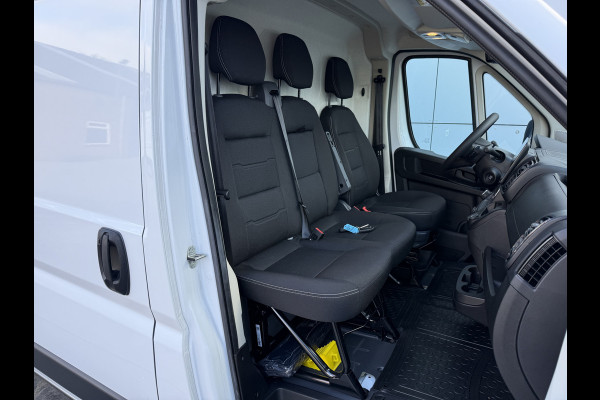 Opel Movano Electric 110kWh 270PK L3H3 420km WLTP BEV Elektrisch Snelladen Adaptive Cruise Control Climate control Navigatie Android Auto Laadkabel Parkeersensoren