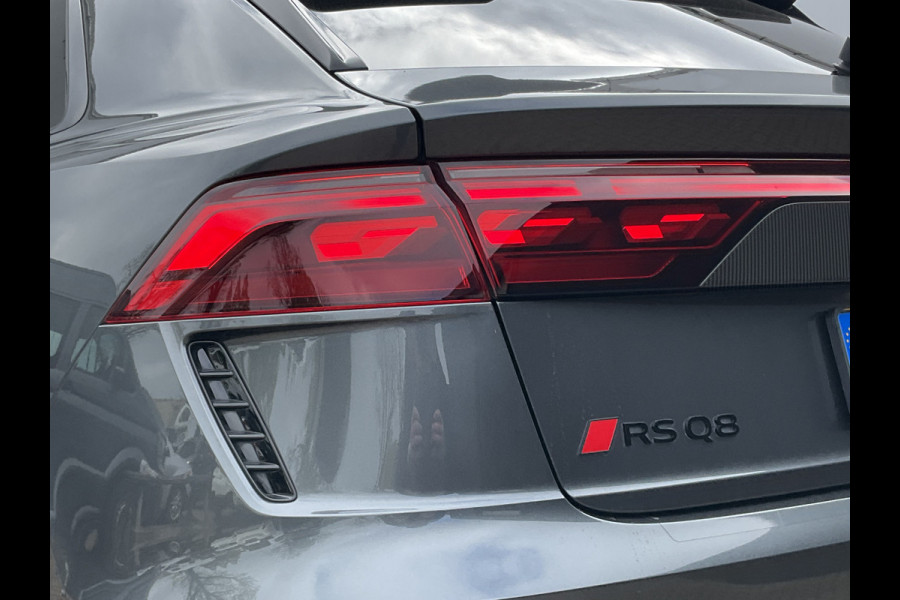 Audi RS Q8 4.0 TFSI RS quattro 640 Performance B&O-3D Pano Keramisch Carbon Massage Trekhaak