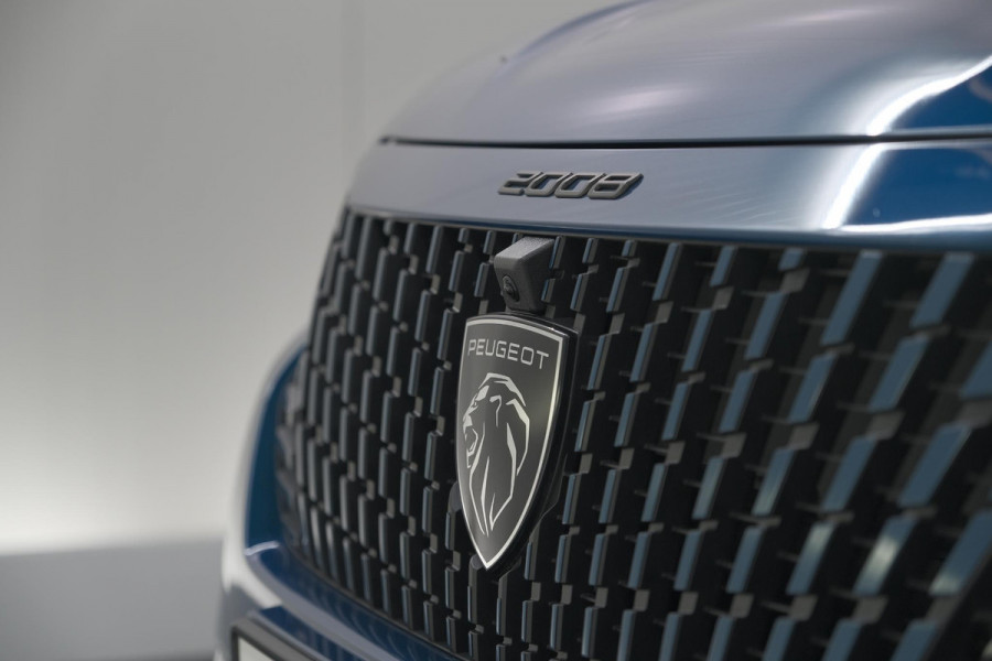 Peugeot 2008 Hybrid 145 Allure | 360 Camera | Adaptieve Cruise Control | Dodehoekdetectie | Apple Carplay