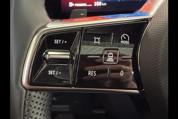 Renault Austral 1.2 E-Tech full hybrid Digital Dash Panorama Camera+Pdc Stoel/stuur verwarming Adapt cruise Carplay