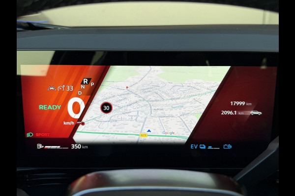 Renault Austral 1.2 E-Tech full hybrid Digital Dash Panorama Camera+Pdc Stoel/stuur verwarming Adapt cruise Carplay