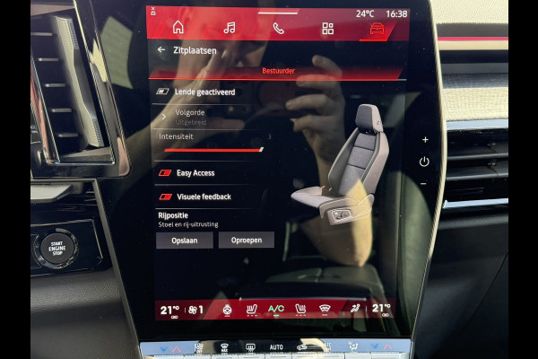 Renault Austral 1.2 E-Tech full hybrid Digital Dash Panorama Camera+Pdc Stoel/stuur verwarming Adapt cruise Carplay