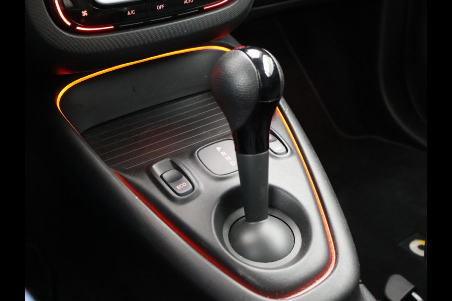 Smart Fortwo cabrio EQ COMFORT PLUS 18 KW + 16 INCH LMV | LEDER | STOELVERW. | CAMERA | NAVIGATIE