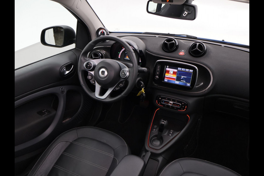 Smart Fortwo cabrio EQ COMFORT PLUS 18 KW + 16 INCH LMV | LEDER | STOELVERW. | CAMERA | NAVIGATIE