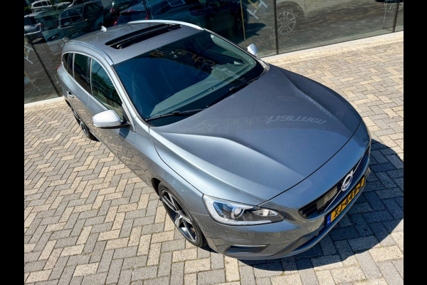 Volvo V60 2.0 T4 Business Sport, R Design, automaat, NAP, Leder