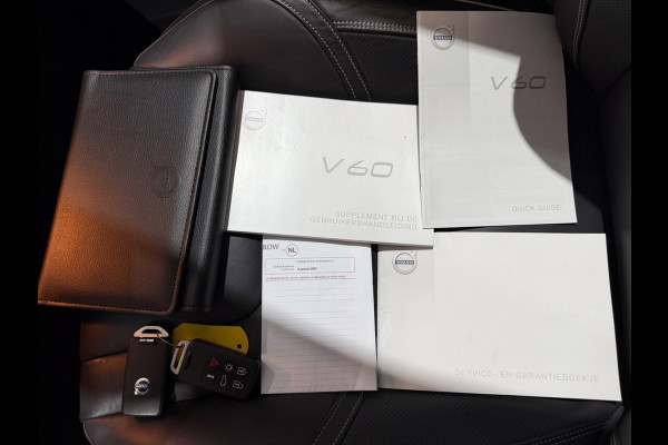 Volvo V60 2.0 T4 Business Sport, R Design, automaat, NAP, Leder