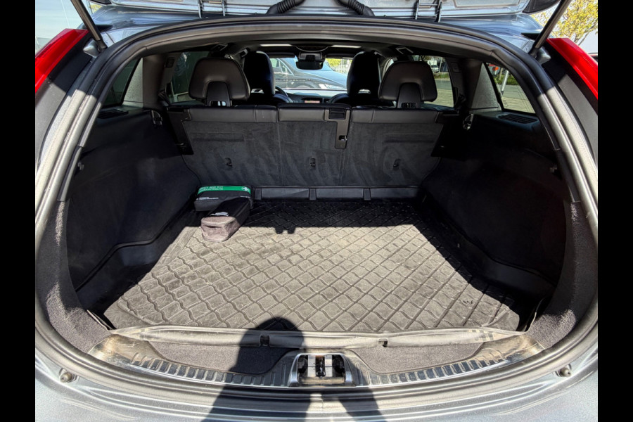 Volvo V60 2.0 T4 Business Sport, R Design, automaat, NAP, Leder