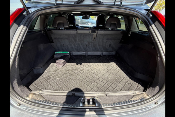 Volvo V60 2.0 T4 Business Sport, R Design, automaat, NAP, Leder