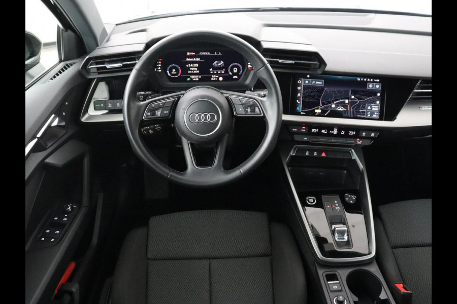Audi A3 30 TFSI Advanced edition | Sportstoelen | Carplay | Virtual Cockpit | Audi Sound | Navigatie | Full LED | Parkeerhulp | Climate control | Bluetooth | Cruise control | DAB