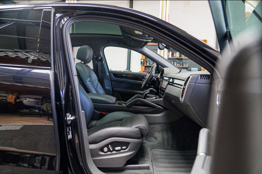 Porsche Cayenne Coupé 3.0 E-Hybrid | Softclose | Luchtvering | Bose | Panorama