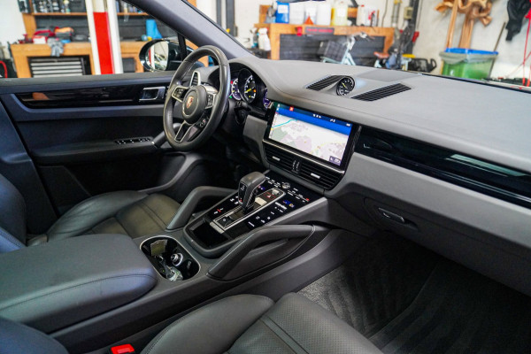 Porsche Cayenne Coupé 3.0 E-Hybrid | Softclose | Luchtvering | Bose | Panorama