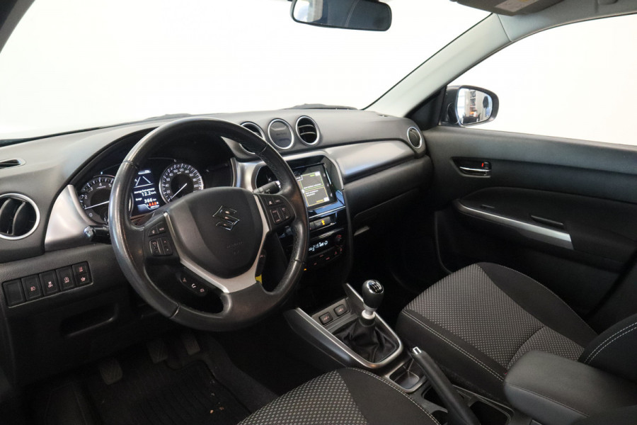 Suzuki Vitara 1.4 Boosterjet Style Smart Hybrid Navigatie Full-led Trekhaak