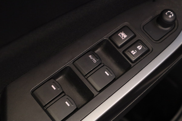 Suzuki Vitara 1.4 Boosterjet Style Smart Hybrid Navigatie Full-led Trekhaak