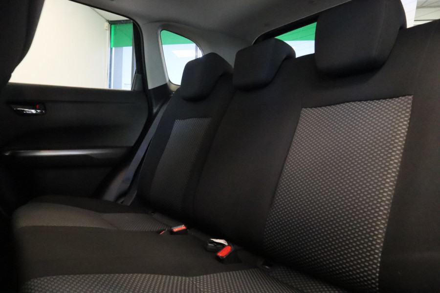 Suzuki Vitara 1.4 Boosterjet Style Smart Hybrid Navigatie Full-led Trekhaak