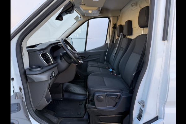 Ford E-Transit 68kWh 184PK L2H2 317km WLTP 94,9% (SOH) BEV Snelladen Cruise control Climate control Carplay Navigatie Laadkabel Parkeersensoren