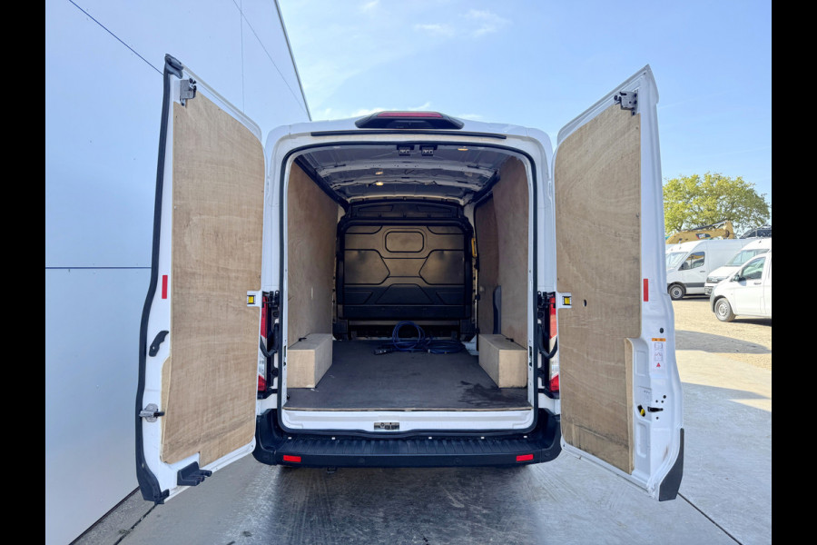 Ford E-Transit 68kWh 184PK L2H2 317km WLTP 94,9% (SOH) BEV Snelladen Cruise control Climate control Carplay Navigatie Laadkabel Parkeersensoren