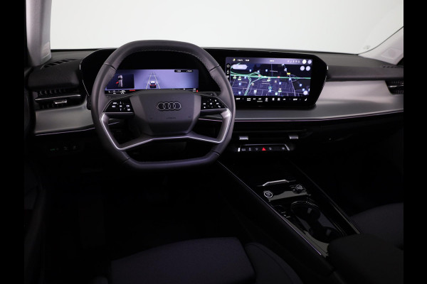 Audi Q3 Advanced edition e-hybrid 272 pk | Techniekpakket plus | Ambiente lichtpakket | Privacy glas | 18'' LM zwart |