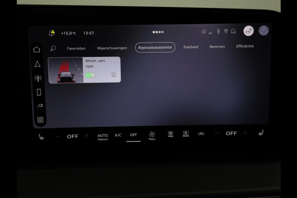 Audi Q3 Advanced edition e-hybrid 272 pk | Techniekpakket plus | Ambiente lichtpakket | Privacy glas | 18'' LM zwart |