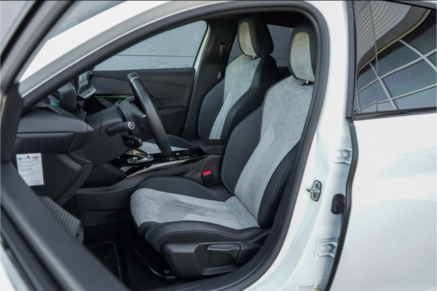 Peugeot e-208 EV GT 350 50 kWh Climate Parkeerhulp Camera 17"