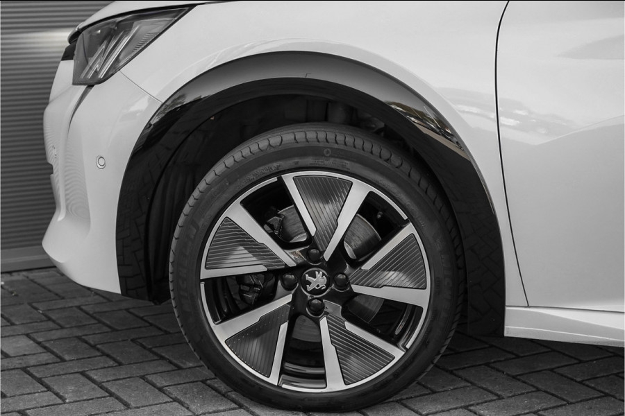 Peugeot e-208 EV GT 350 50 kWh Climate Parkeerhulp Camera 17"