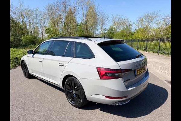 Škoda Superb Combi 1.4 TSI iV 218PK Sportline Black-Line Pano Memory Canton 360"Virtual/Displ Matrix Keyless Electr Trekhaak