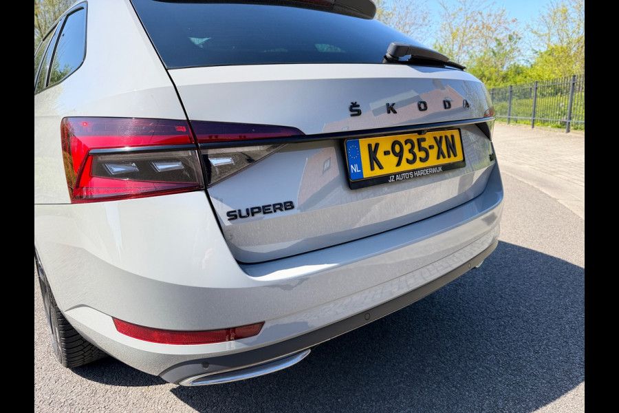 Škoda Superb Combi 1.4 TSI iV 218PK Sportline Black-Line Pano Memory Canton 360"Virtual/Displ Matrix Keyless Electr Trekhaak