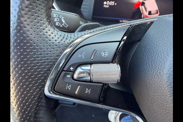 Škoda Superb Combi 1.4 TSI iV 218PK Sportline Black-Line Pano Memory Canton 360"Virtual/Displ Matrix Keyless Electr Trekhaak