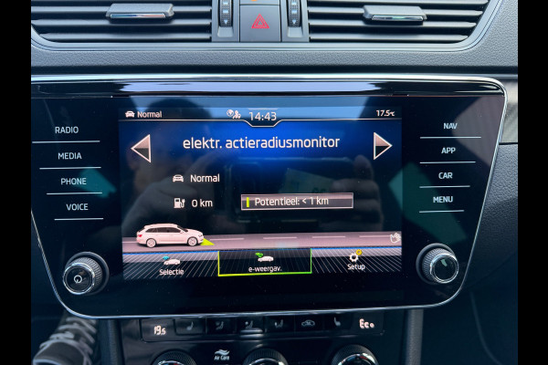 Škoda Superb Combi 1.4 TSI iV 218PK Sportline Black-Line Pano Memory Canton 360"Virtual/Displ Matrix Keyless Electr Trekhaak