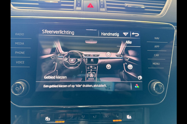 Škoda Superb Combi 1.4 TSI iV 218PK Sportline Black-Line Pano Memory Canton 360"Virtual/Displ Matrix Keyless Electr Trekhaak