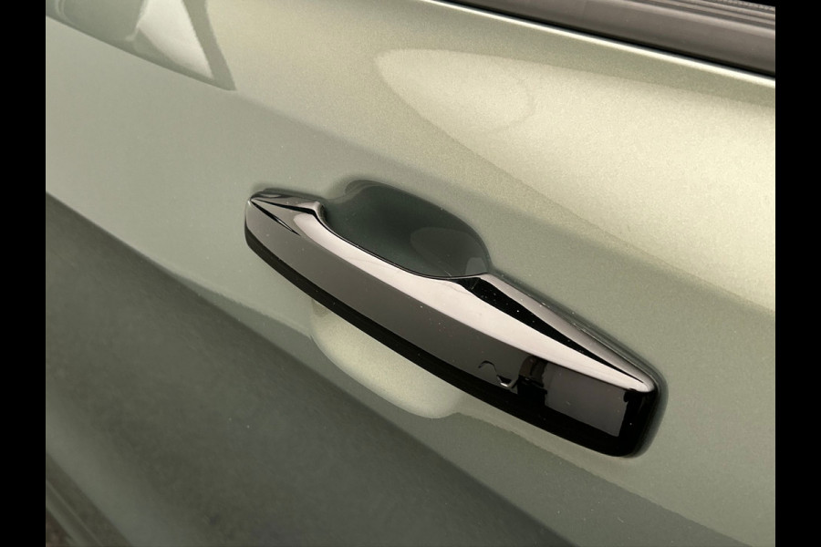 Lynk & Co 01 1.5 More | Leder| Pano | Stoel+Stuurwielverwarming | Keyless