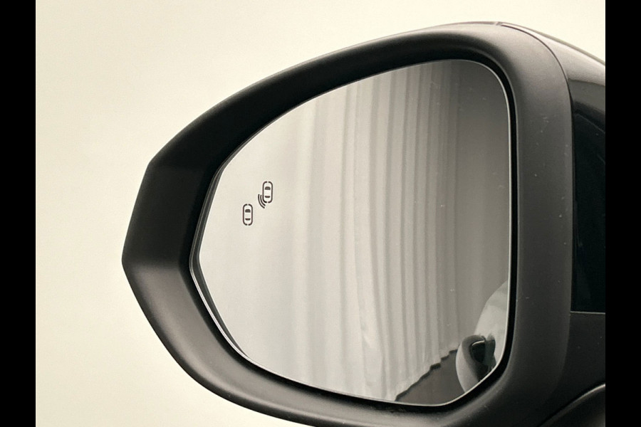 Lynk & Co 01 1.5 More | Leder| Pano | Stoel+Stuurwielverwarming | Keyless