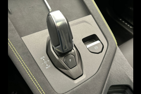 Lynk & Co 01 1.5 More | Leder| Pano | Stoel+Stuurwielverwarming | Keyless