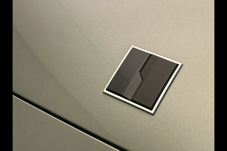 Lynk & Co 01 1.5 More | Leder| Pano | Stoel+Stuurwielverwarming | Keyless