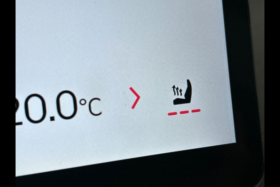 Lynk & Co 01 1.5 More | Leder| Pano | Stoel+Stuurwielverwarming | Keyless