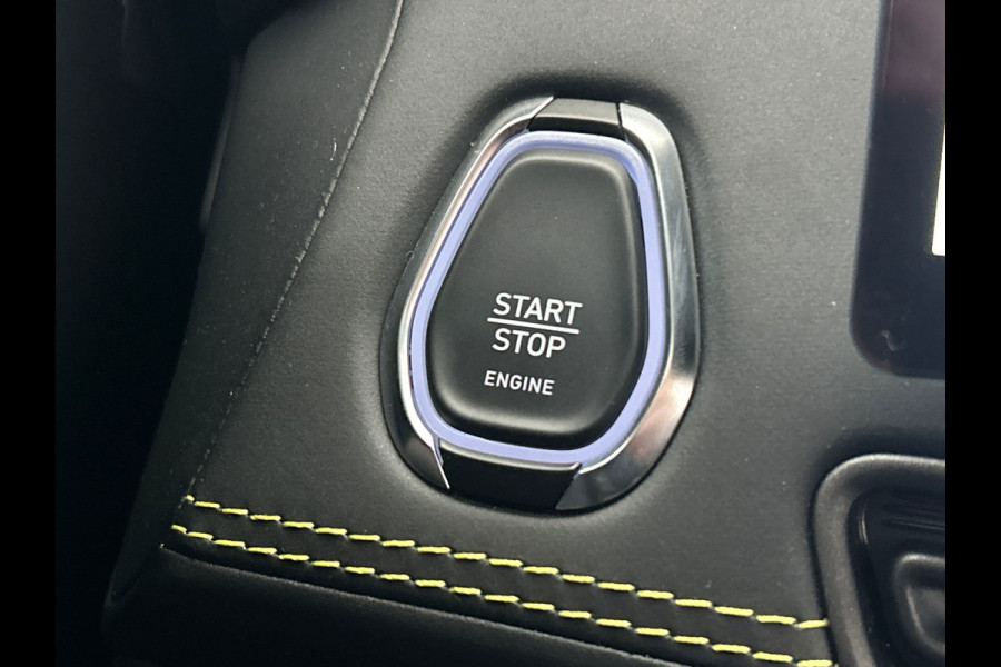Lynk & Co 01 1.5 More | Leder| Pano | Stoel+Stuurwielverwarming | Keyless