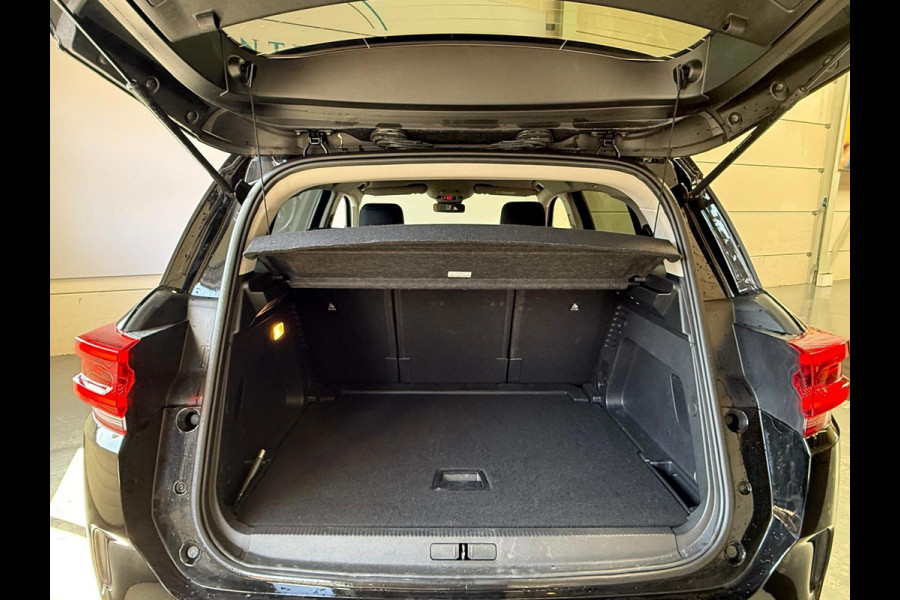 Citroën C5 Aircross 1.2 Hybrid 145 Plus Navi, Camera, stoelverwarming 24