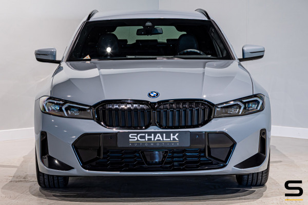 BMW 3 Serie Touring 330e|M-sportPro|Trekhaak|Cam|HUD|Acc