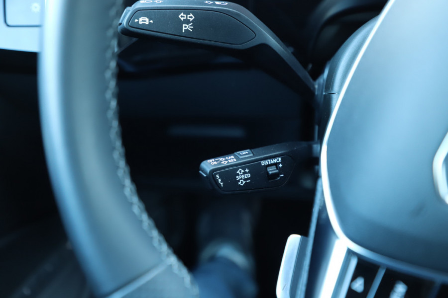 Audi e-tron Sportback S quattro 95 kWh | 503PK | Luchtvering | Head-up | Pano | Keyless-go | Sfeerverlichting | S-Stoelen | B&O | 2021.