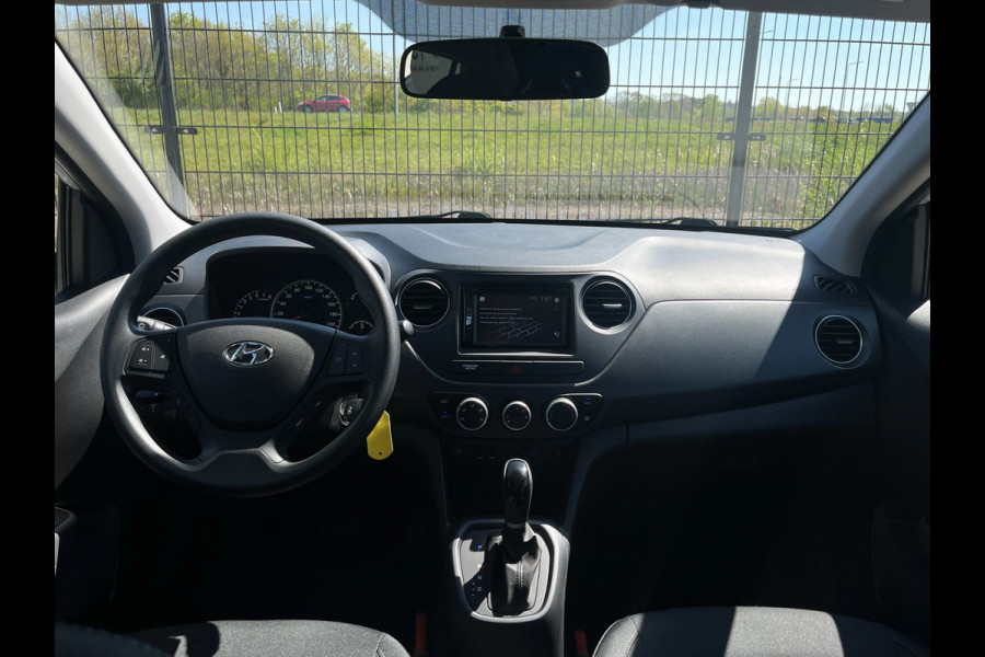 Hyundai i10 1.0i Comfort 5p. | PDC | Automaat | Stoelverwarming | 1ste eigenaar