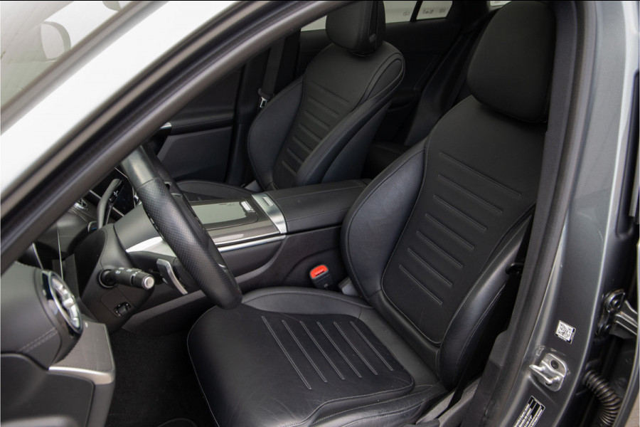 Mercedes-Benz GLC 300e 4MATIC AMG Premium, Pano, Distronic, Leder, Sfeerverlichting
