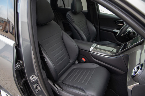 Mercedes-Benz GLC 300e 4MATIC AMG Premium, Pano, Distronic, Leder, Sfeerverlichting