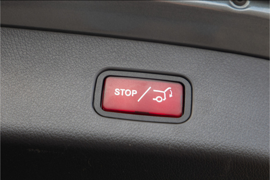 Mercedes-Benz GLC 300e 4MATIC AMG Premium, Pano, Distronic, Leder, Sfeerverlichting