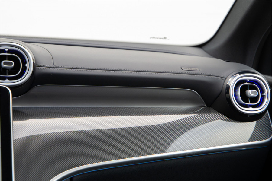Mercedes-Benz GLC 300e 4MATIC AMG Premium, Pano, Distronic, Leder, Sfeerverlichting