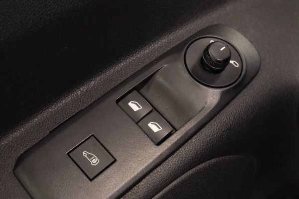 Peugeot Partner 1.6 BlueHDI Asphalt Cruise control Carplay Surround rear vision Camera Navi NAP!