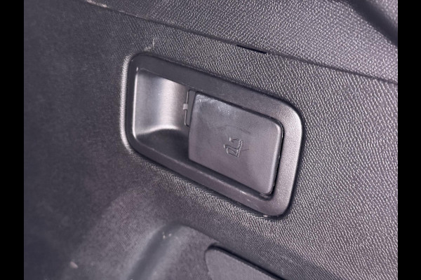 Peugeot 3008 1.6 HYbrid 225 GT | ACC INCL. STOP&GO-FUNCTIE | MEMORY SEAT | ALCANTARA | ELEKTRISCHE KOFFERBAK | 19 INCH | FOCAL AUDIO | STOELVERWARMING | RIJKLAAR GELEVERD MET 12 MND BOVAG GARANTIE