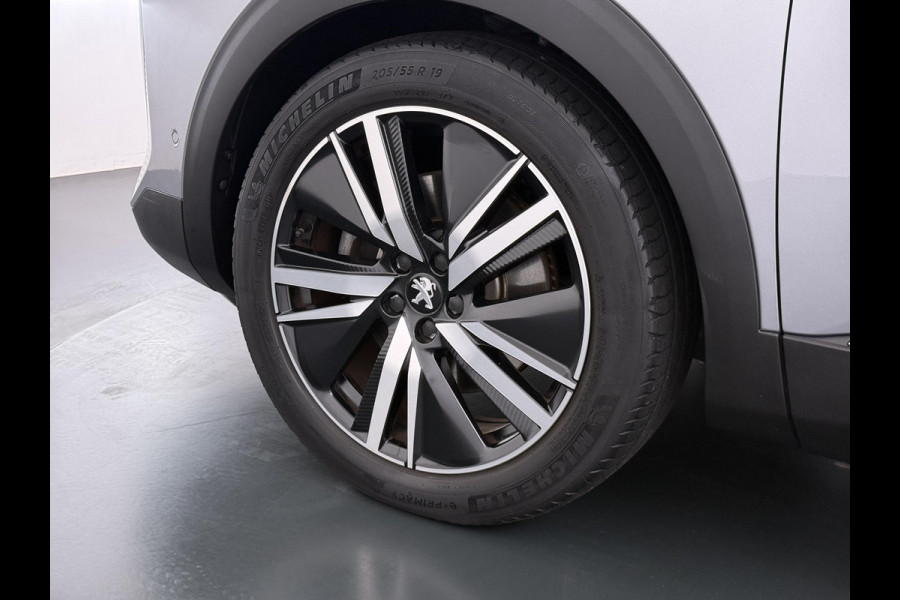 Peugeot 3008 1.6 HYbrid 225 GT | ACC INCL. STOP&GO-FUNCTIE | MEMORY SEAT | ALCANTARA | ELEKTRISCHE KOFFERBAK | 19 INCH | FOCAL AUDIO | STOELVERWARMING | RIJKLAAR GELEVERD MET 12 MND BOVAG GARANTIE