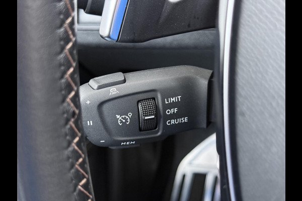 Peugeot 3008 1.6 HYbrid 225 GT | ACC INCL. STOP&GO-FUNCTIE | MEMORY SEAT | ALCANTARA | ELEKTRISCHE KOFFERBAK | 19 INCH | FOCAL AUDIO | STOELVERWARMING | RIJKLAAR GELEVERD MET 12 MND BOVAG GARANTIE